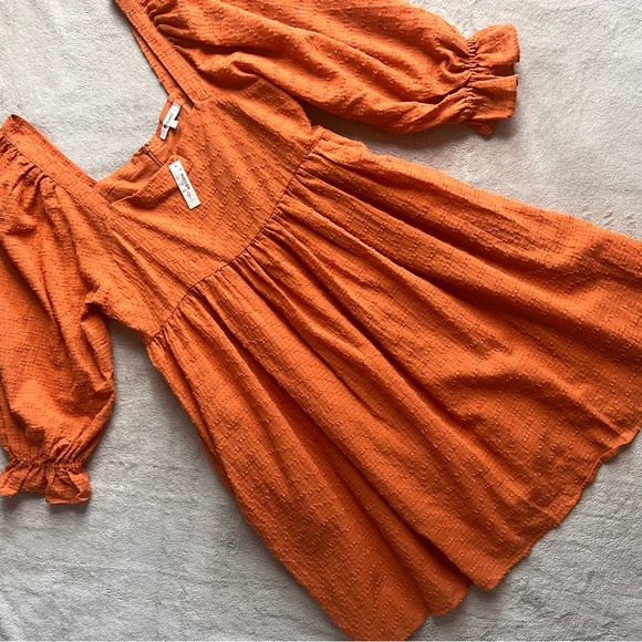 Madewell Dresses & Skirts - NWT Madewell Puff-Sleeve Waisted Clip Dot Mini Dress Mulled Cider Orange Sz 10